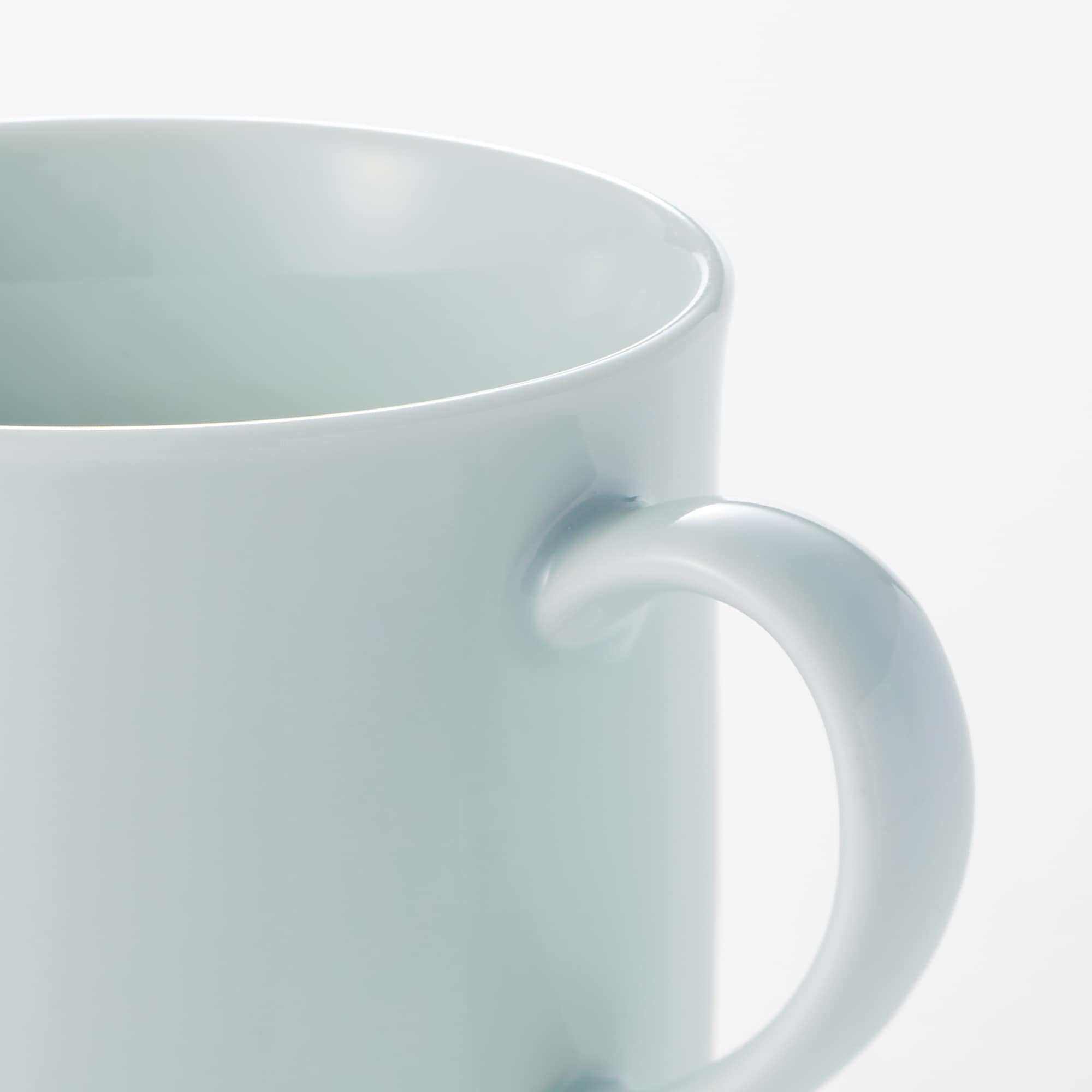 青白磁　マグカップ