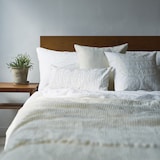 インドアップリケ・カバー付ミニクッション／生成×オフ白