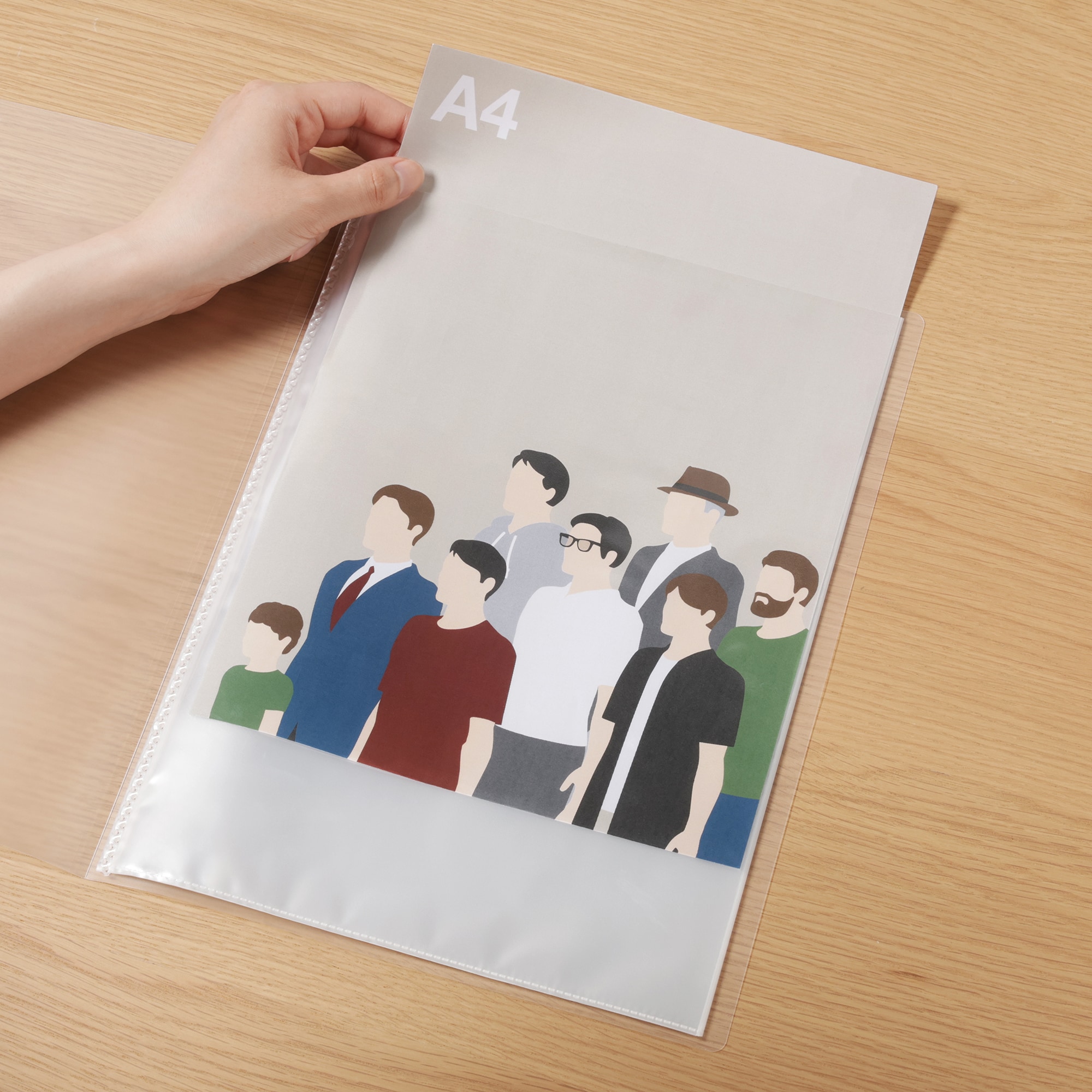 ポリプロピレン携帯に便利なスリムクリアホルダー | 無印良品