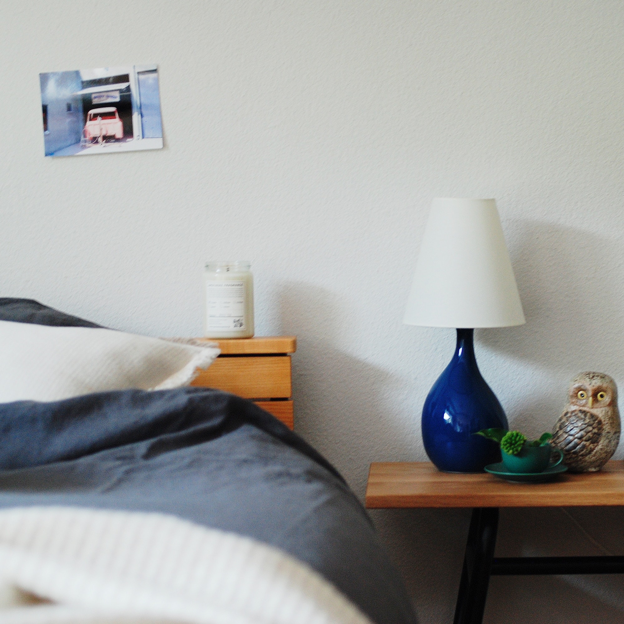 ［ＩＤＥＥ］ＡＩＬ　ＶＡＳＥ　ＬＡＭＰ　ＢＬＵＥ　ＬＥＤ