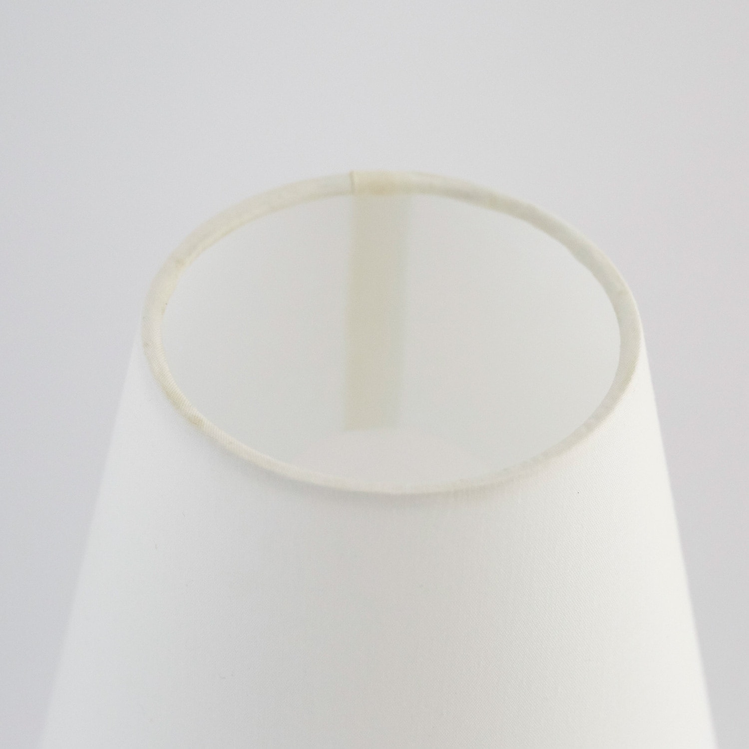 ［ＩＤＥＥ］ＡＩＬ　ＶＡＳＥ　ＬＡＭＰ　ＰＡＬＥ　ＧＲＥＥＮ　ＬＥＤ