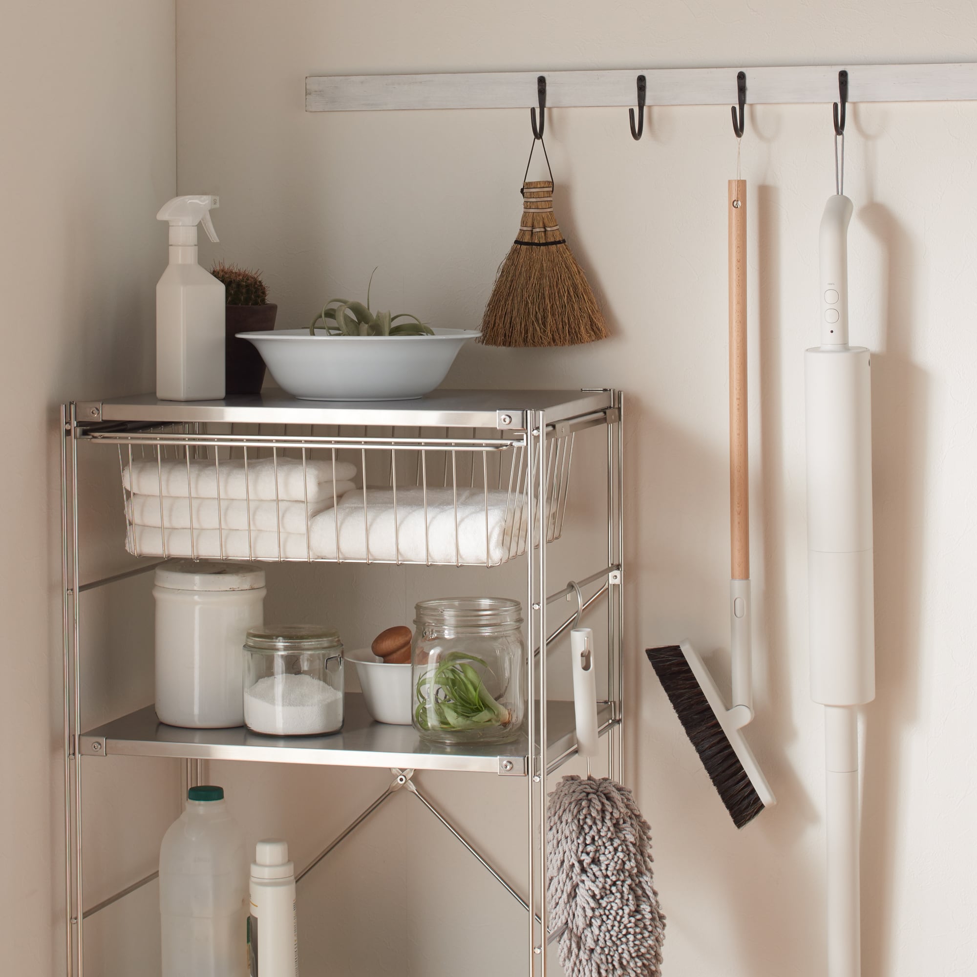 コードレススティッククリーナー