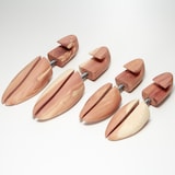 レッドシダーシューキーパー