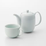 青白磁　ポット