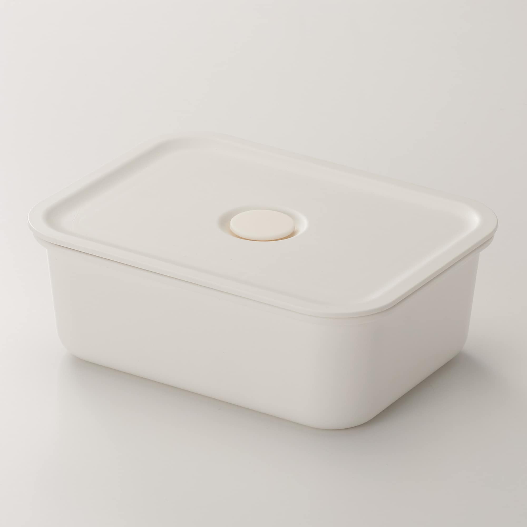 ポリプロピレン保存容器になるバルブ付弁当箱・白