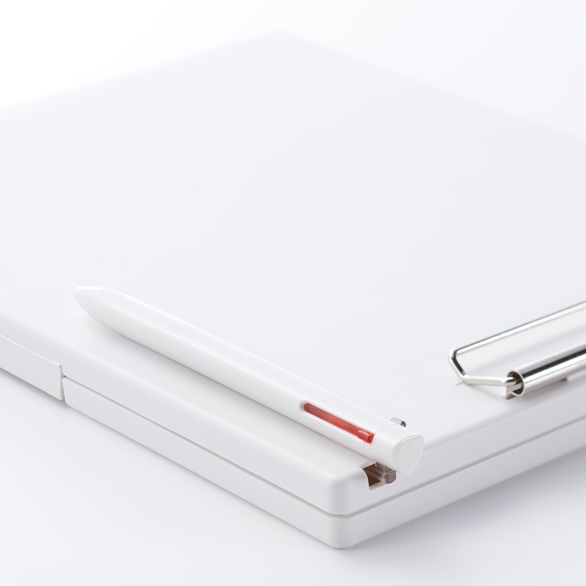 収納付きクリップボード