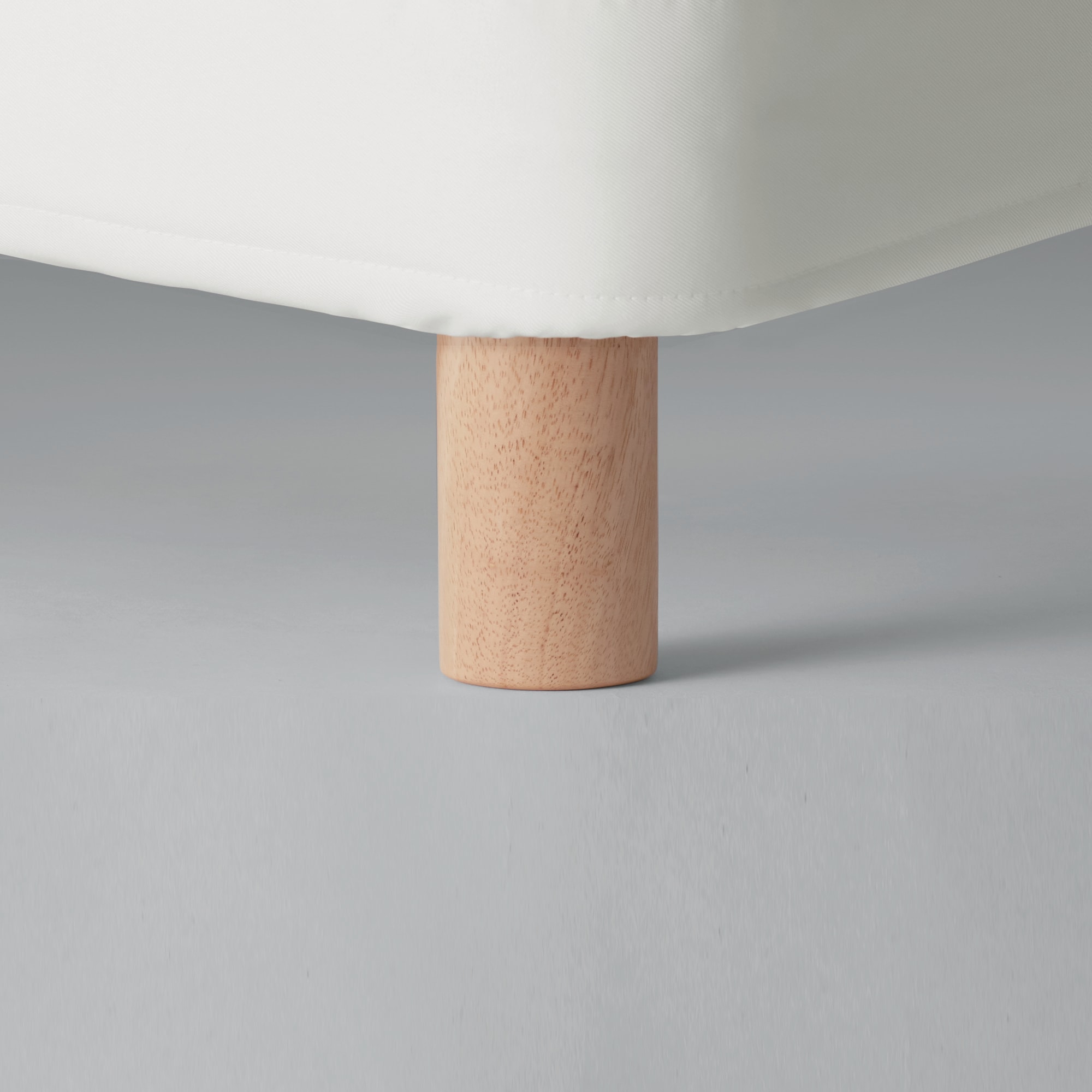 木製脚・１０ｃｍ／ナチュラル（Ｍ８）