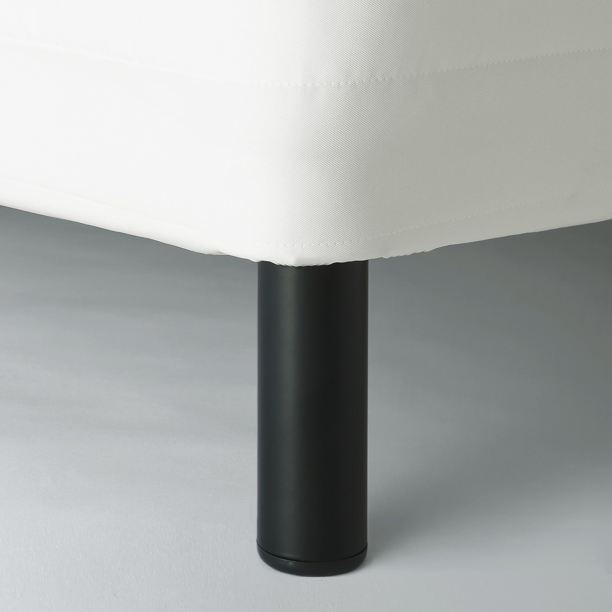 スチール脚・２０ｃｍ／黒（Ｍ８）