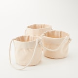 吊りさげるプランターカバー