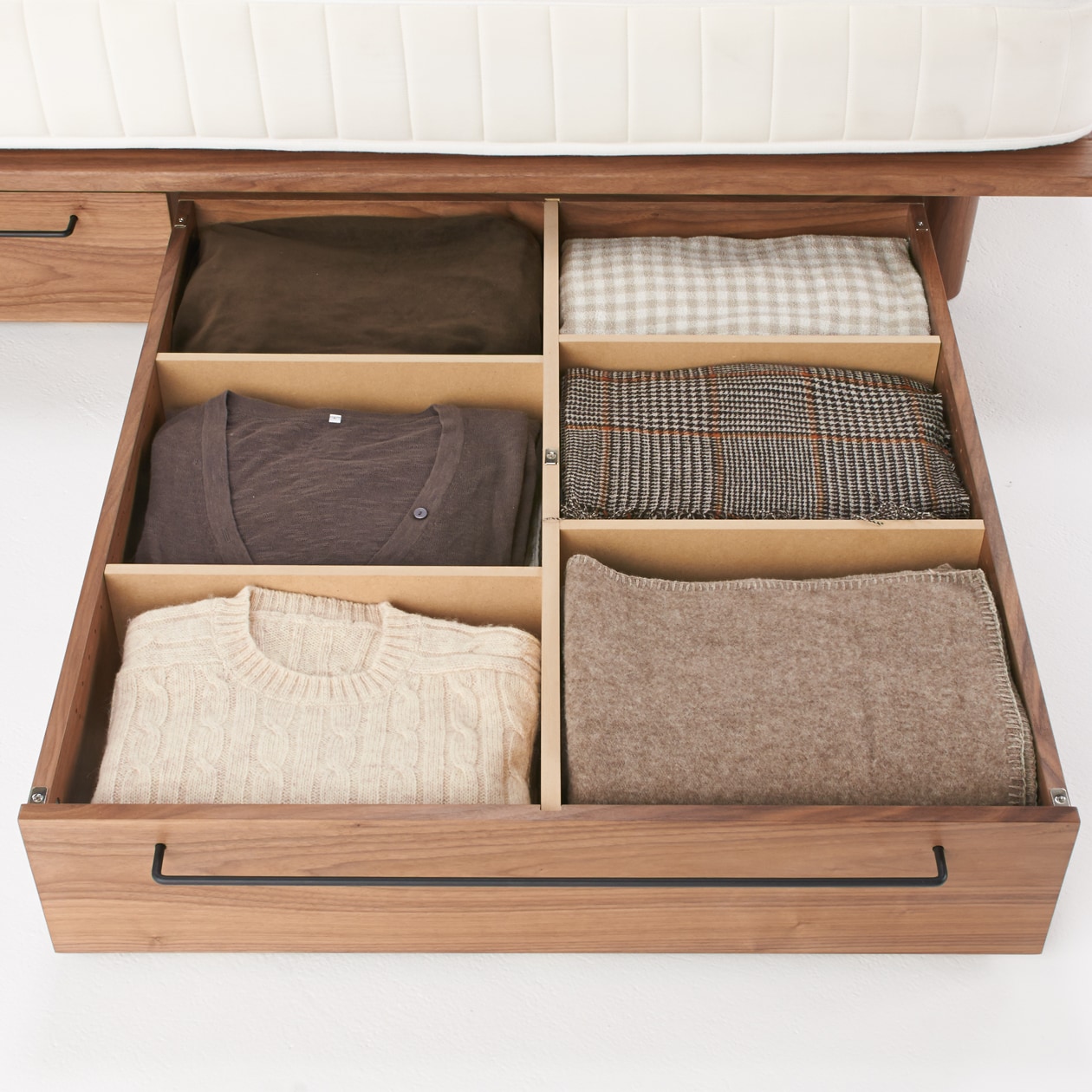 ベッドフレーム下収納・大・ウォールナット材 | 無印良品