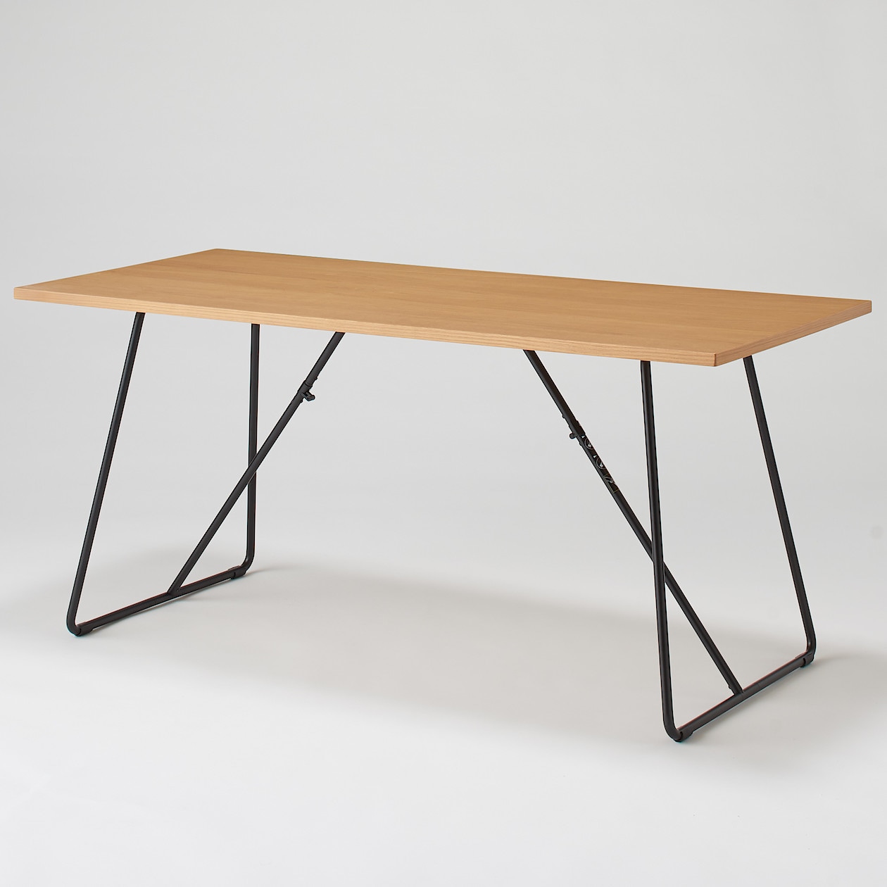 折りたたみテーブル・幅１６０ｃｍ・オーク材 幅１６０×奥行７０×高さ 