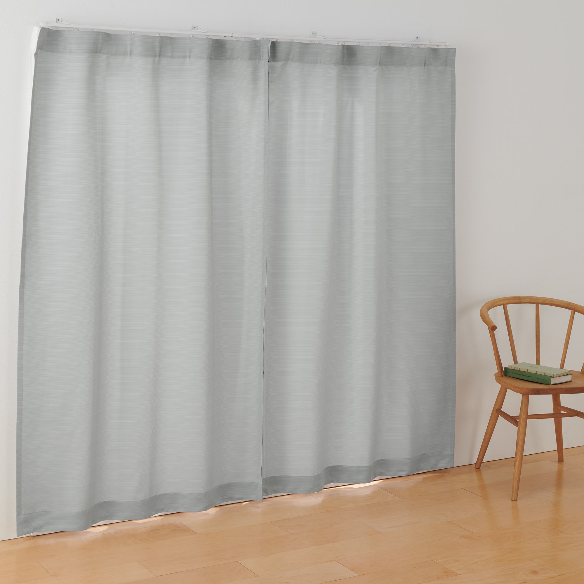 ポリエステルグログラン（防炎）ノンプリーツカーテン／グレー