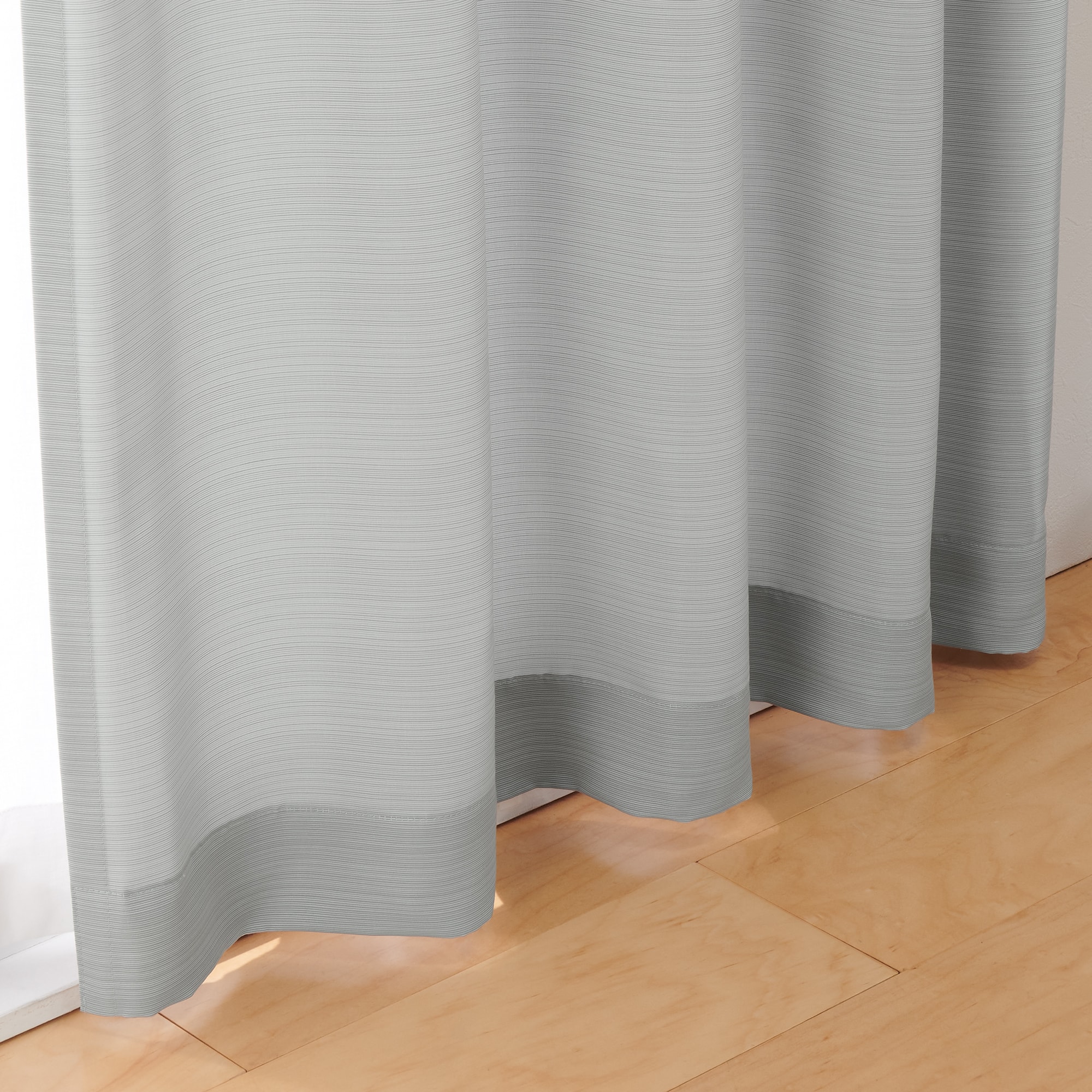 ポリエステルグログラン（防炎）ノンプリーツカーテン／グレー