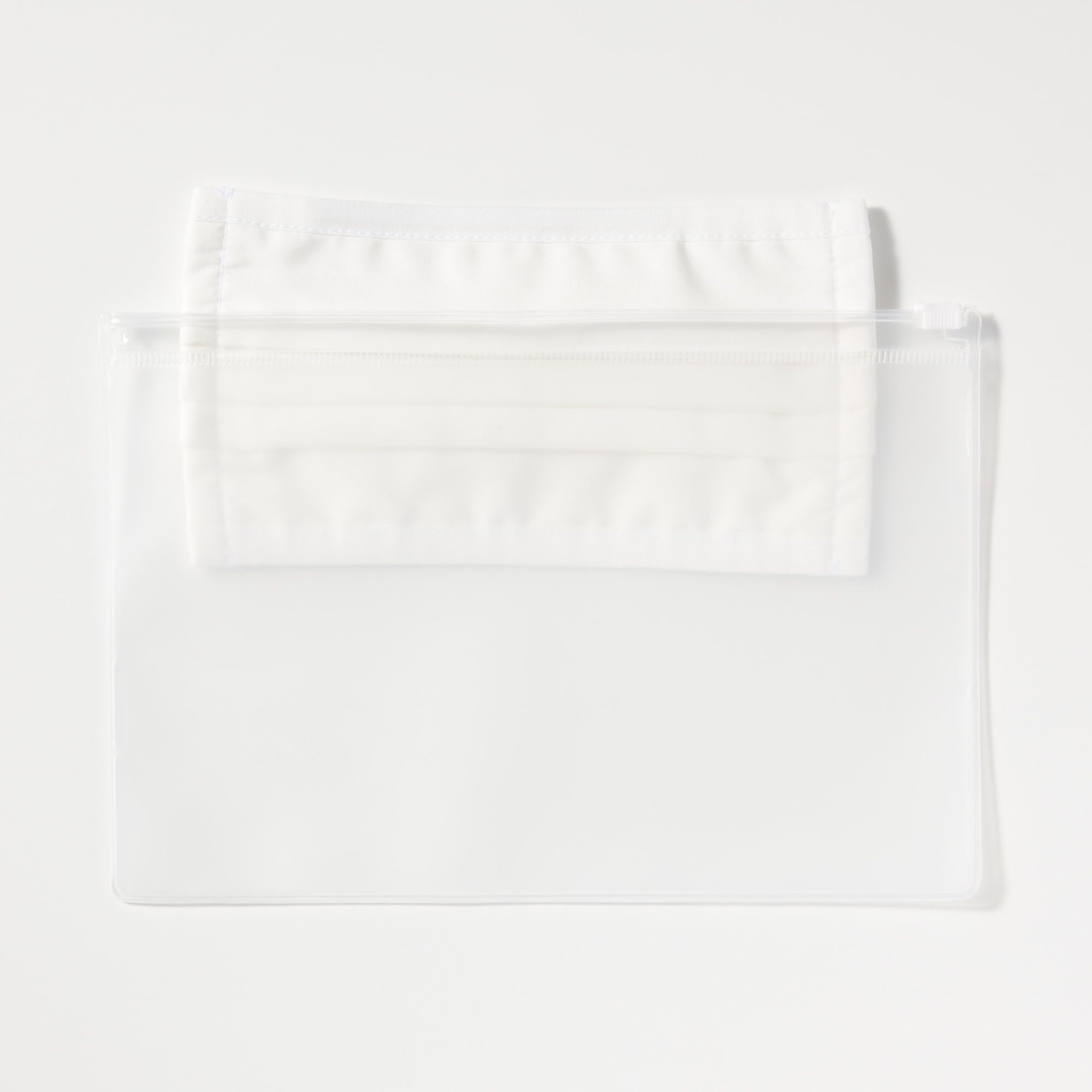 ＥＶＡケース・ファスナー付