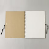 スケッチブックＦ４サイズ