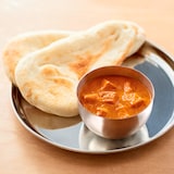 素材を生かしたカレー　パニールマッカニー（カッテージチーズのカレー）