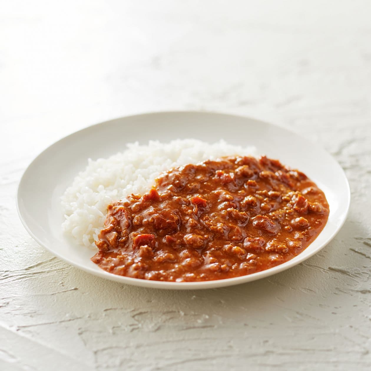 素材を生かしたカレー　トマトのキーマ