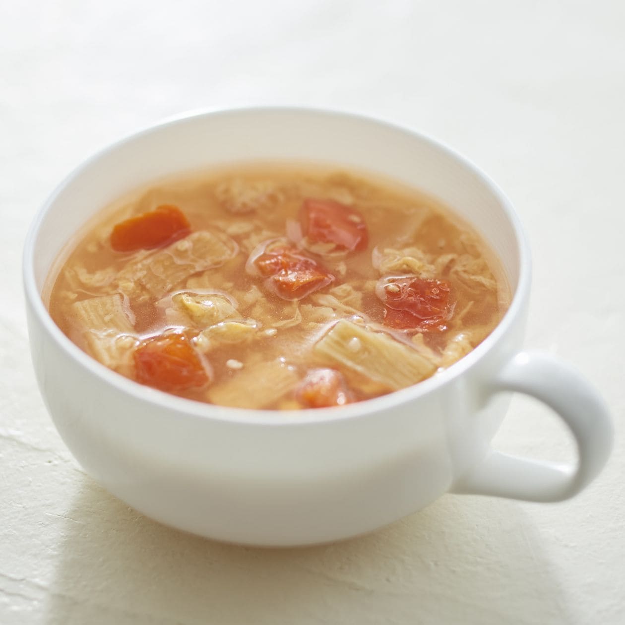 食べるスープ　トマトの酸辣湯