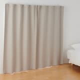 ポリエステルななこ織（防炎・遮光）ノンプリーツカーテン／ベージュ