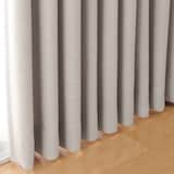 ポリエステルななこ織（防炎・遮光）プリーツカーテン２倍ヒダ／ベージュ