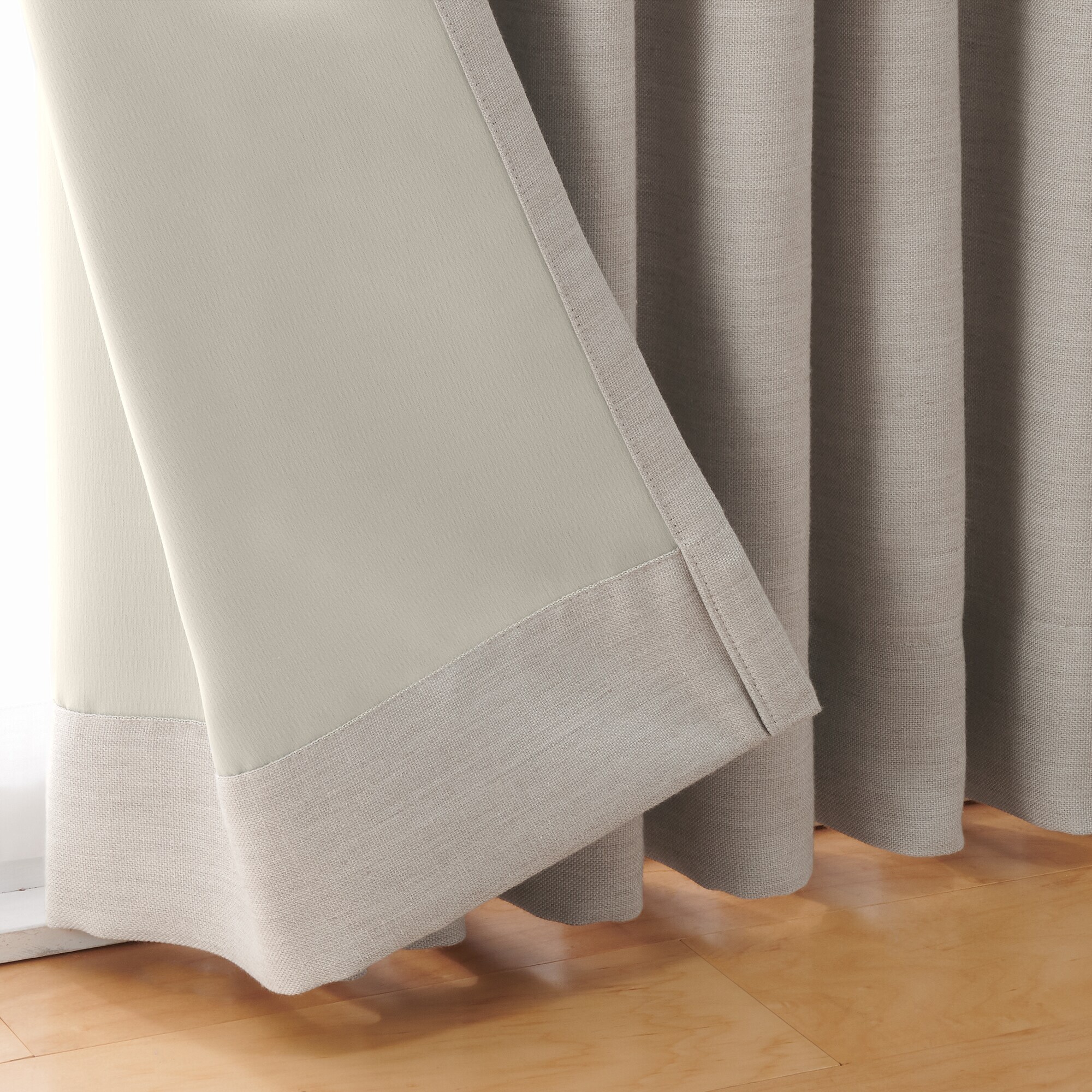 ポリエステルななこ織（防炎・遮光）プリーツカーテン２倍ヒダ／ベージュ