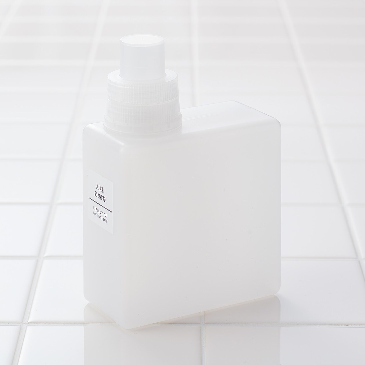 入浴剤詰替容器 容量サイズ 約５２０ｍｌ 通販 無印良品