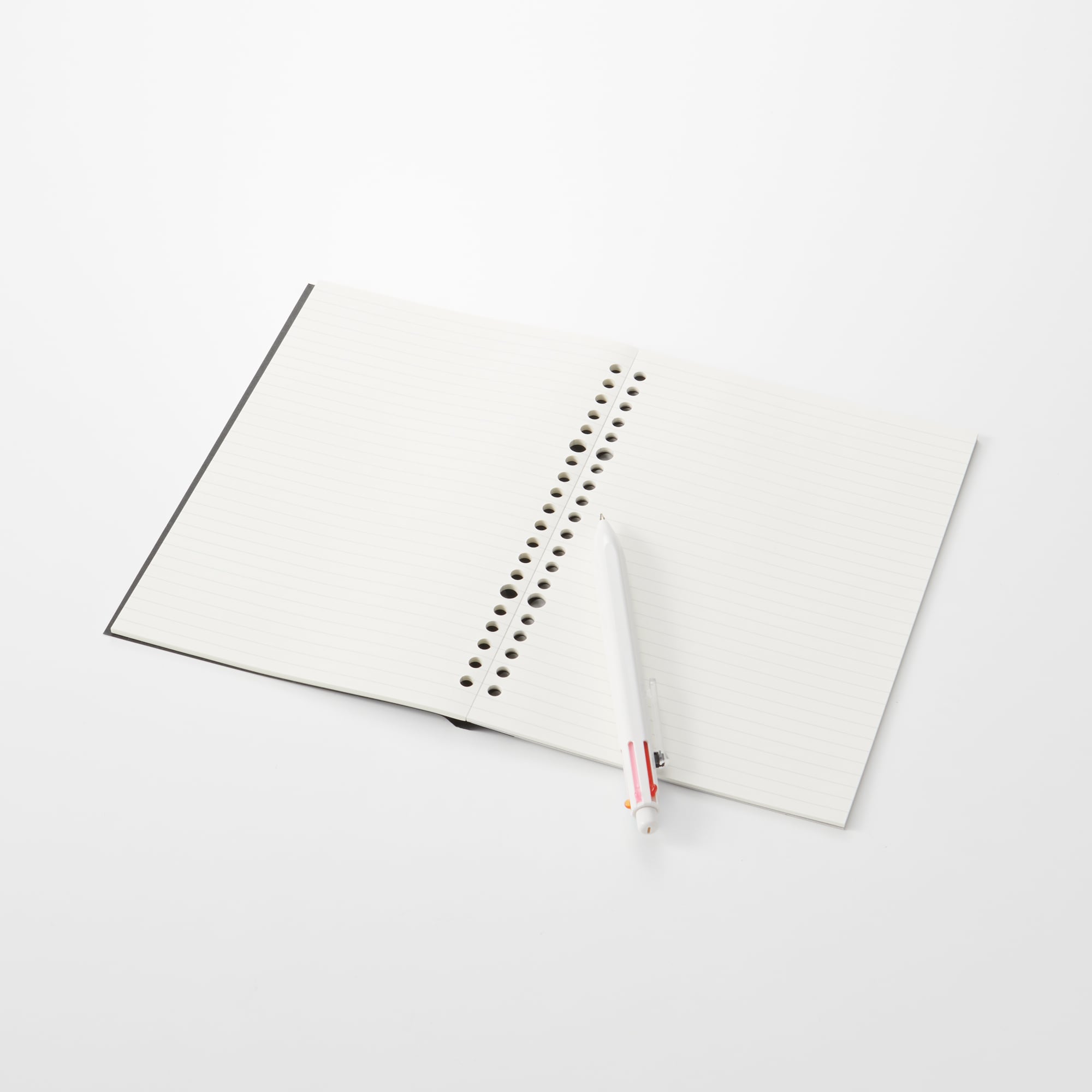 ノート型はがせるルーズリーフ