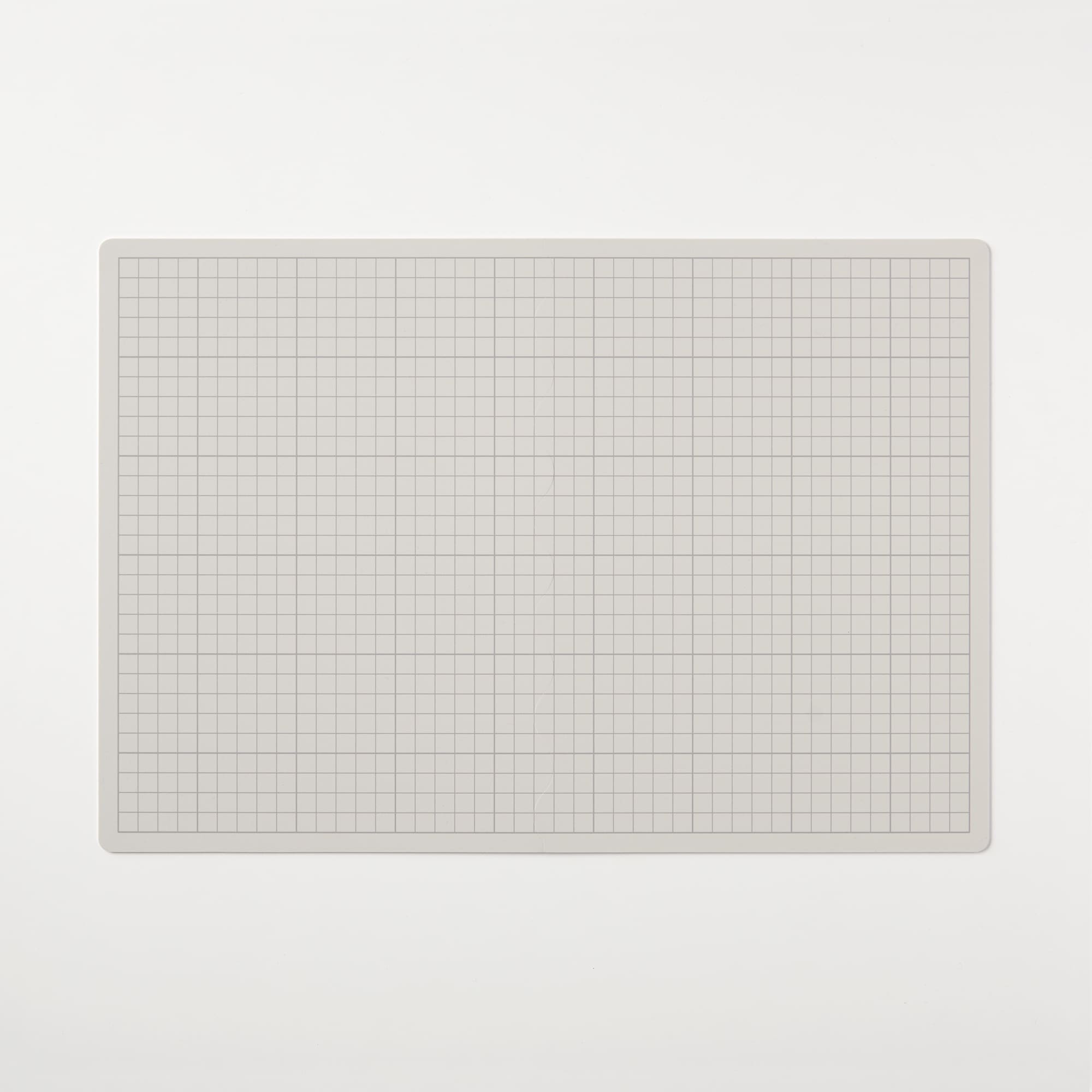 折りたたみカッティングマット