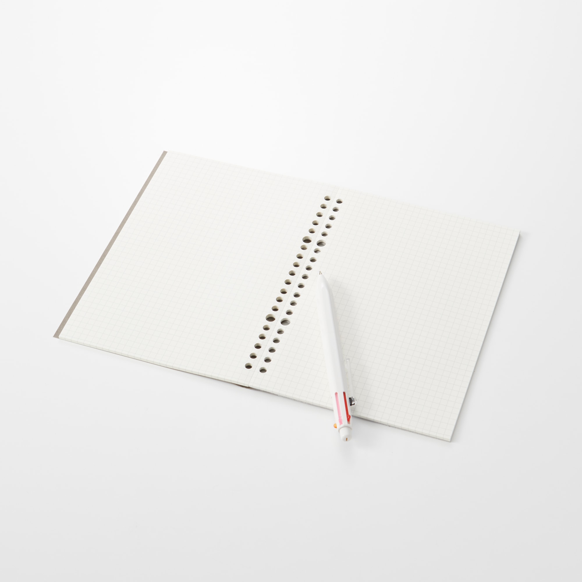 ノート型はがせるルーズリーフ