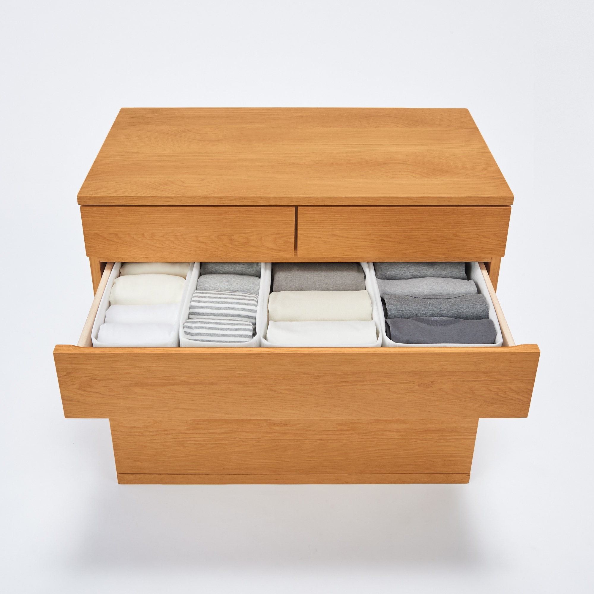 木製チェスト４段・オーク材