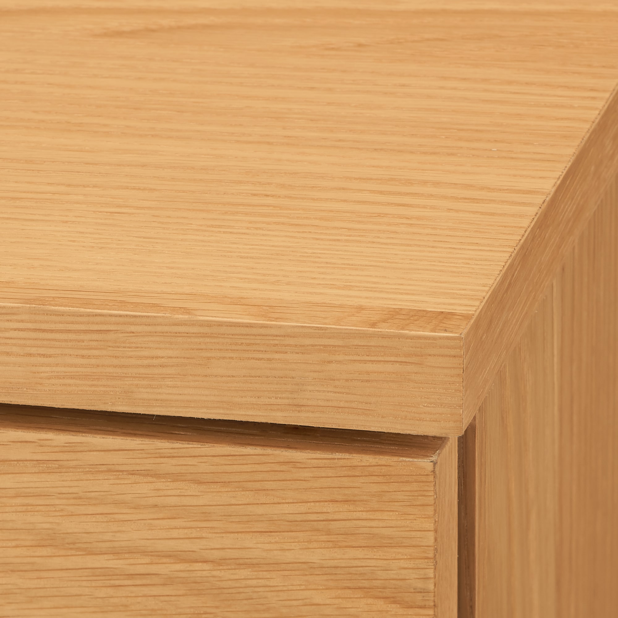 木製キャビネット・木扉・スリム・オーク材