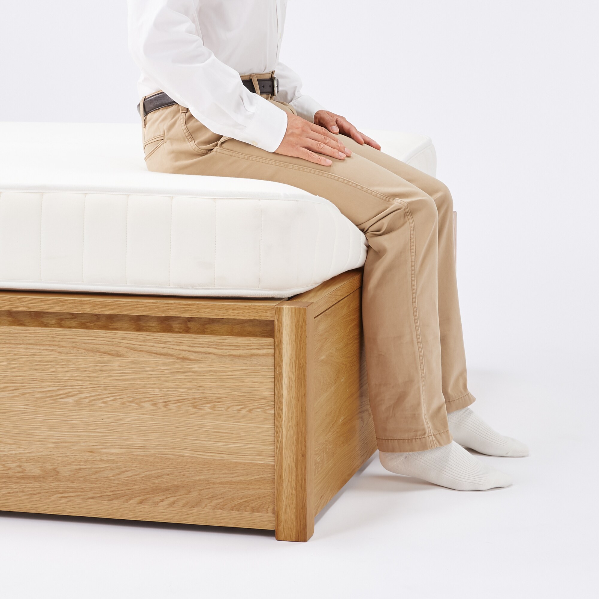 木製ベッド・オーク材・クィーン