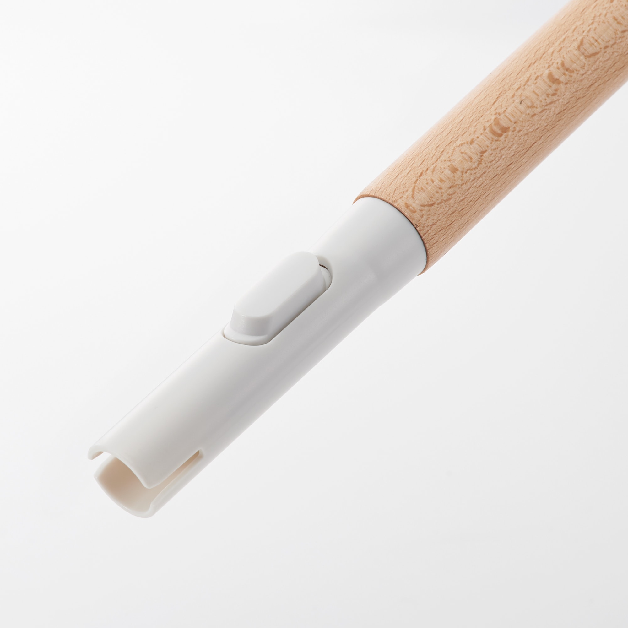 ヘッドが付け替えられる　木製ショートポール