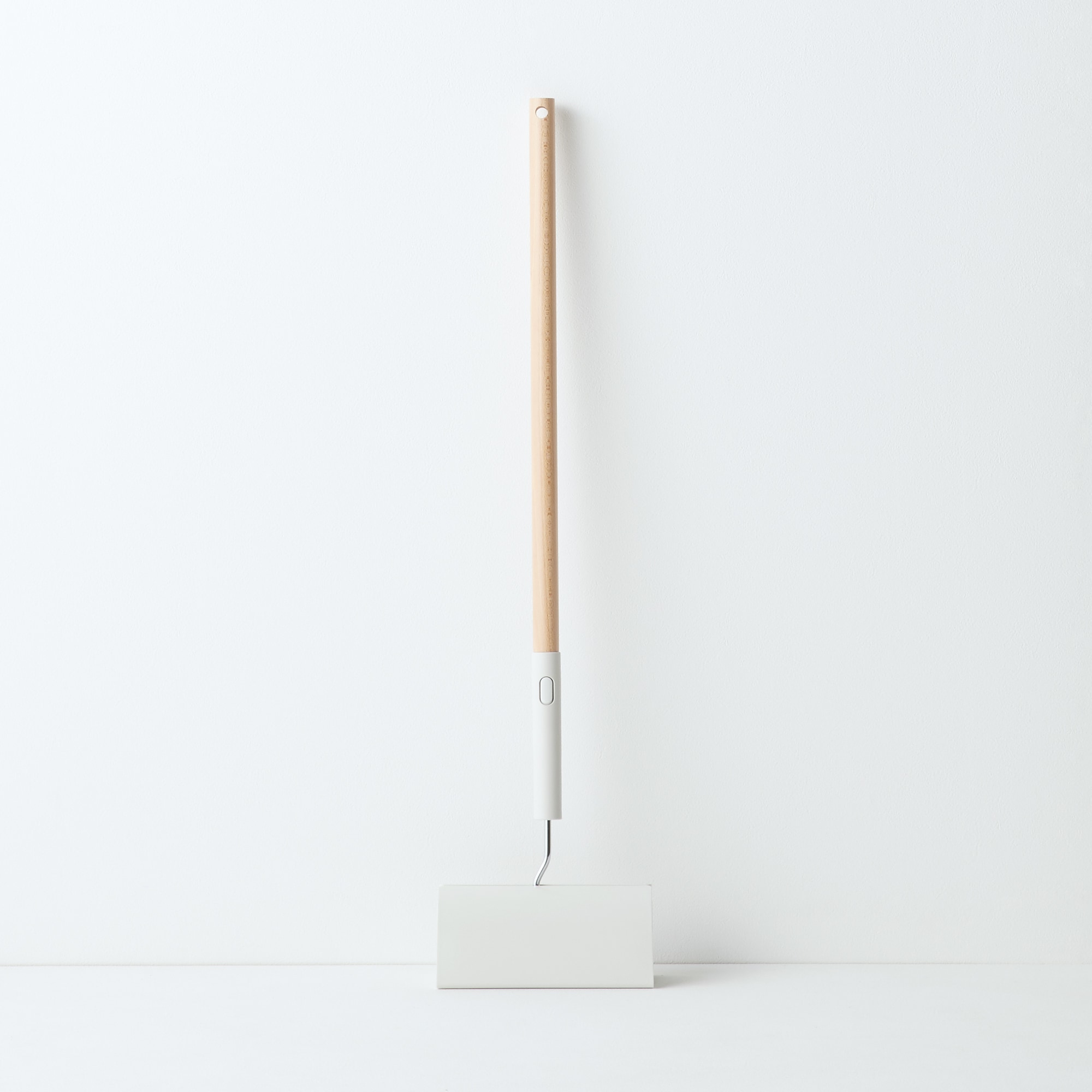 ヘッドが付け替えられる　木製ショートポール