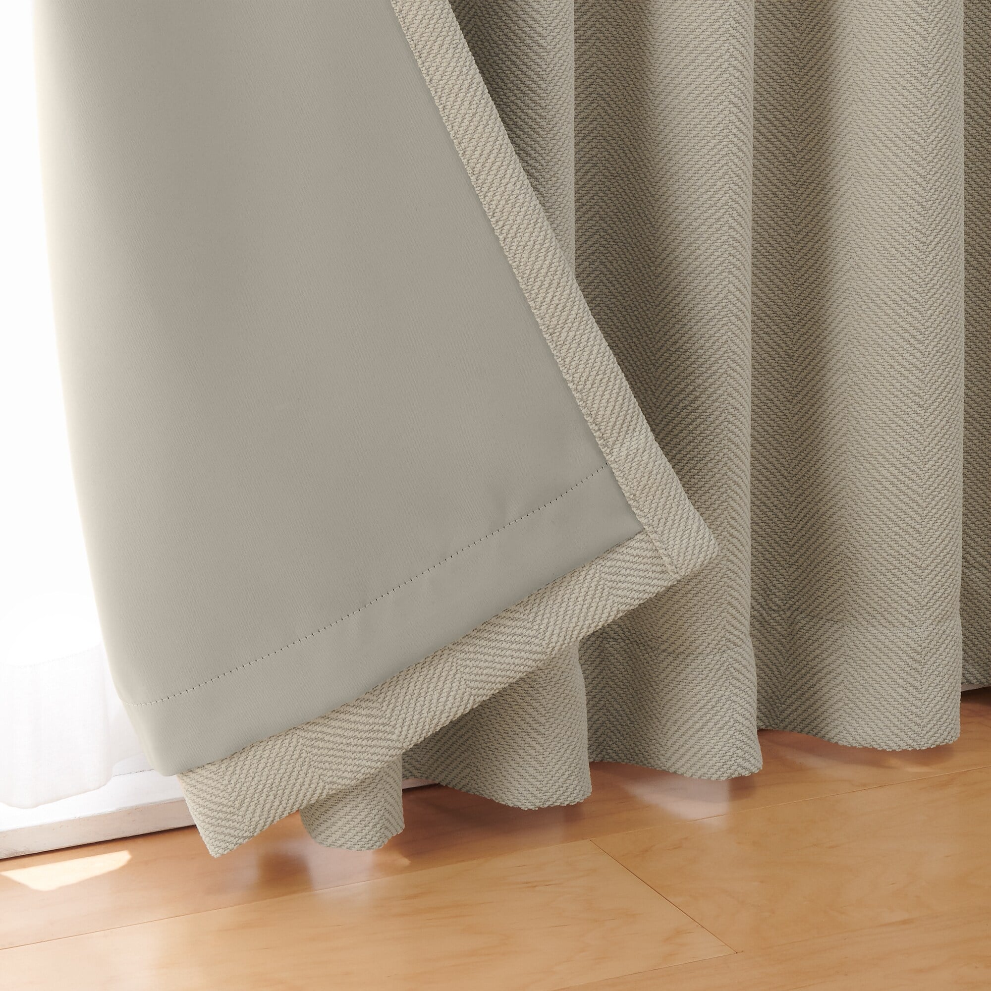 ポリエステルシェニールヘリンボーン（防炎）プリーツ２倍／遮光裏地付／アイボリー