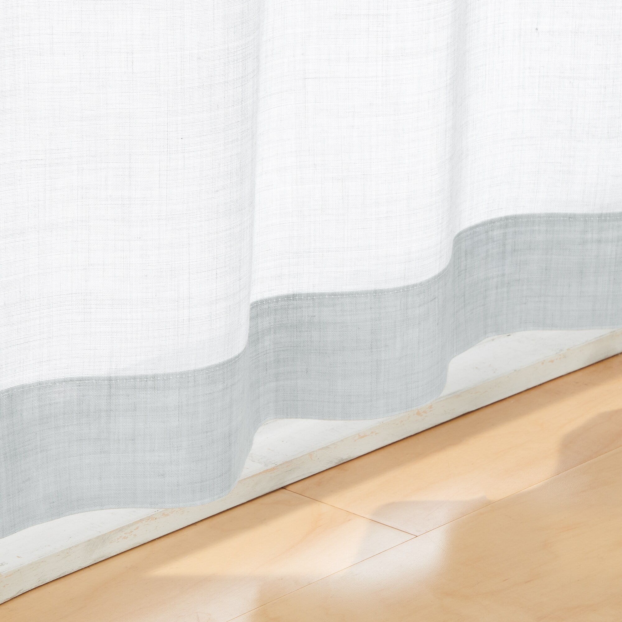 ポリエステル杢調ボイルノンプリーツカーテン／ブルーグレー