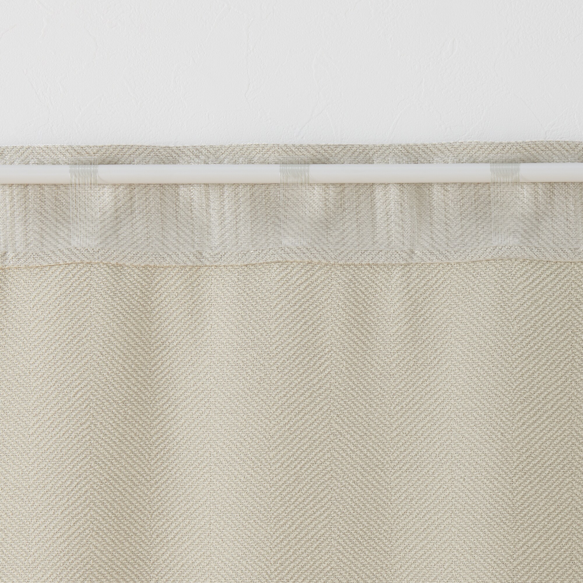 ポリエステルシェニールヘリンボーン（防炎）ノンプリーツカーテン