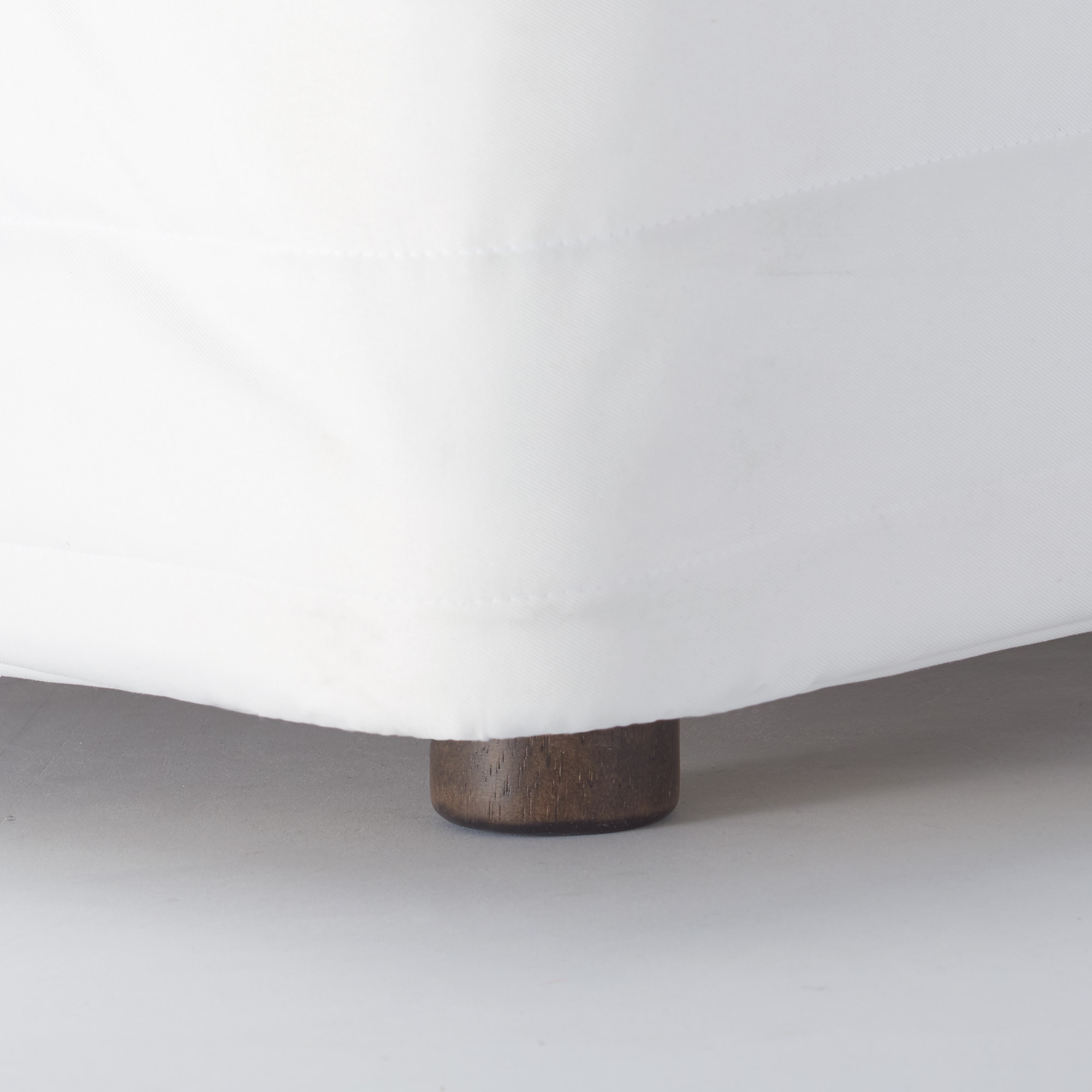 木製脚　５ｃｍ　ブラウン（Ｍ８）