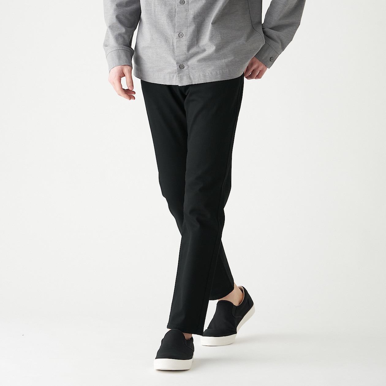 縦横ストレッチデニムスリムパンツ 股下７６ｃｍ 紳士３２ ８１ｃｍ 黒 パンツ 紳士 メンズ 通販 無印良品