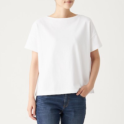 無印良品 ボートネックtシャツをイロチ買い 着回しラクな白をチョイス なかよし夫婦の無印良品パトロール