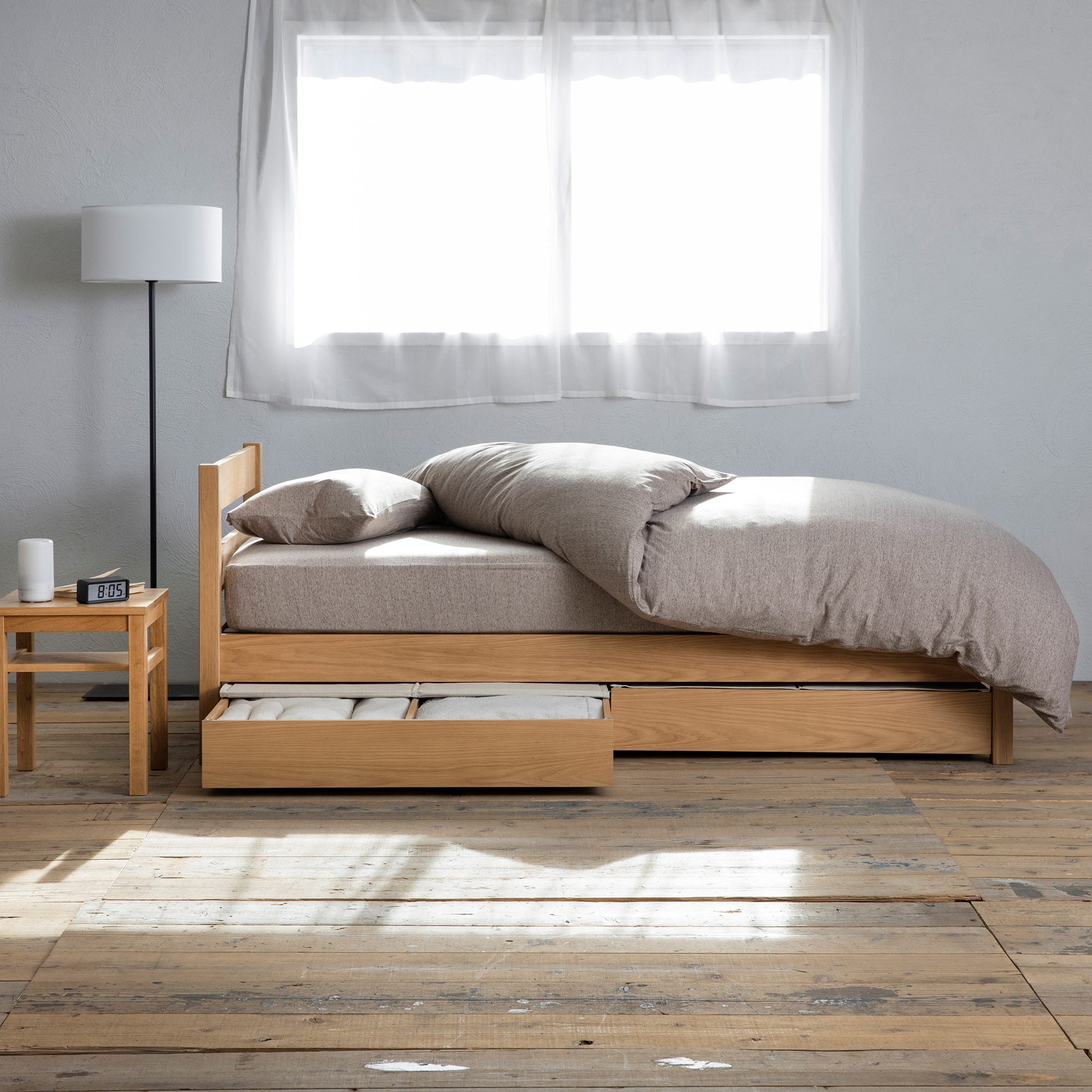 木製サイドテーブルベンチ／板座／オーク材