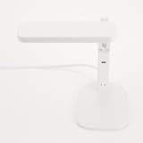 電源がつかえるデスクライト　ベース付