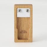 壁に付けられる家具フック