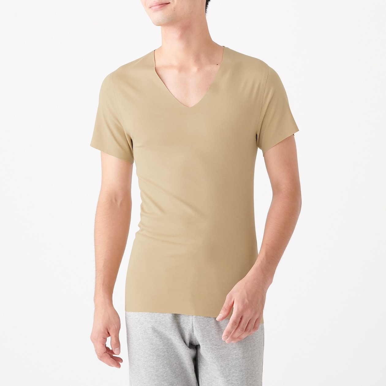 どこにも縫い目がない vネックtシャツ 紳士l ベージュ どこにも縫い目がないインナー 紳士 メンズ 通販 無印良品 どこにも縫い目がない vネックtシャツ 紳士l ベージュ どこにも縫い目がないインナー 紳士 メンズ 通販 無印良品