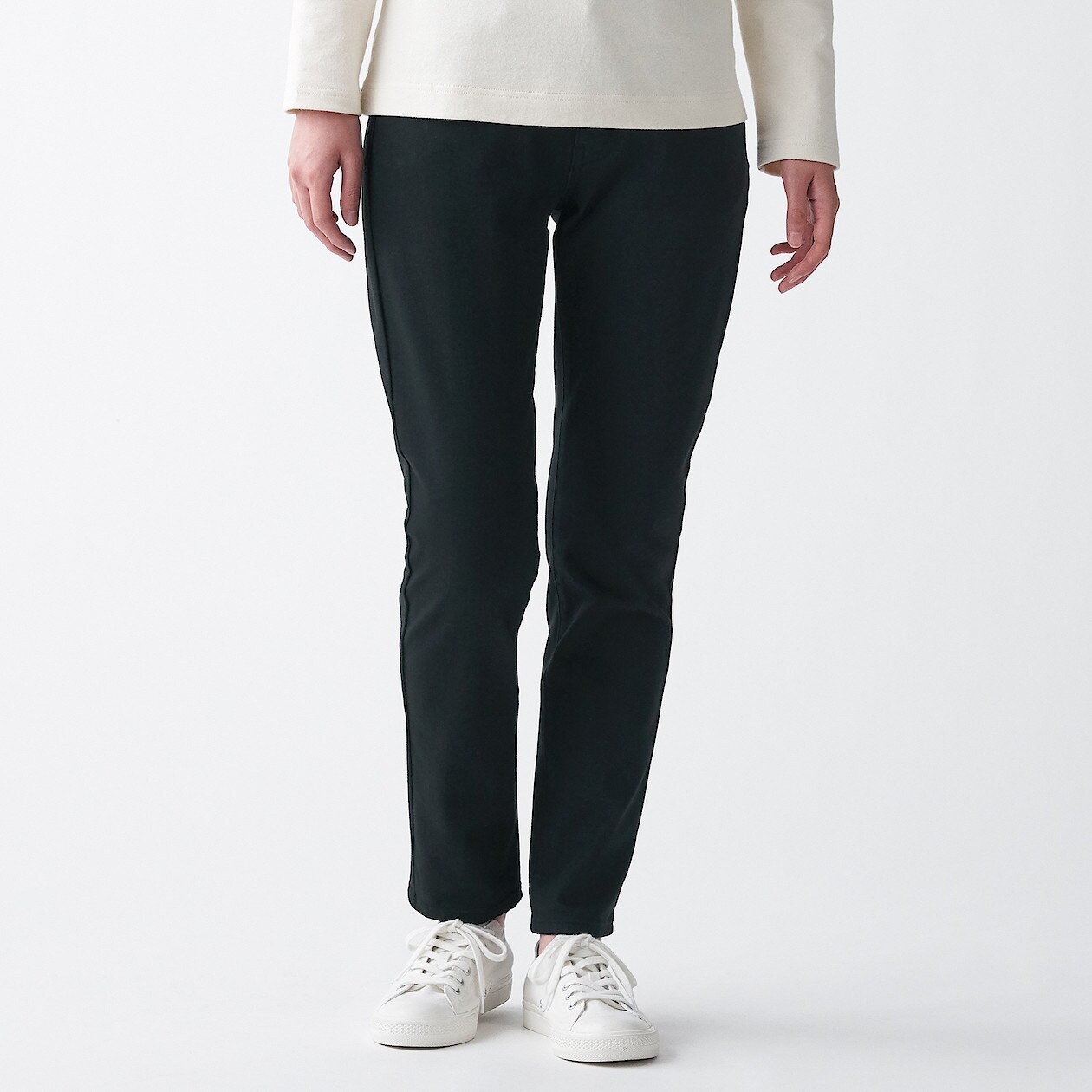 縦横ストレッチデニムスリムストレートパンツ 婦人２５ ６３ ５ｃｍ 黒 通販 無印良品