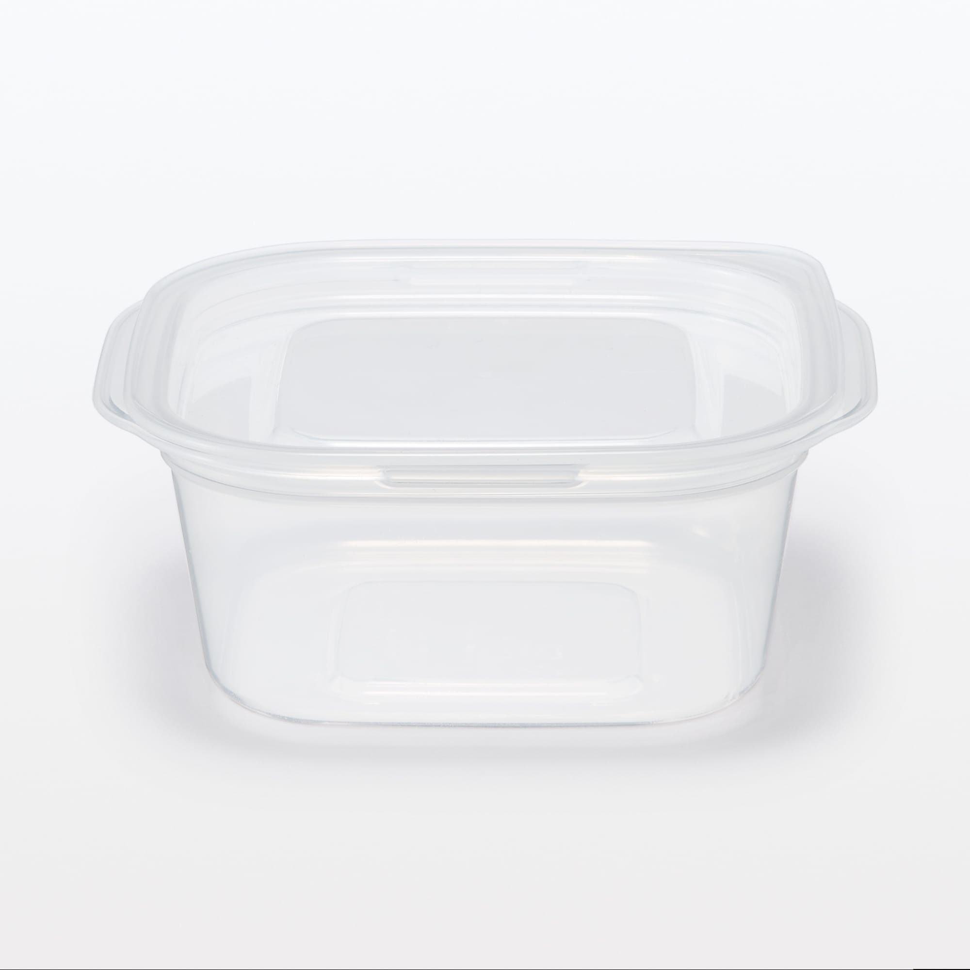 蓋をしたままレンジで使えるフードコンテナ