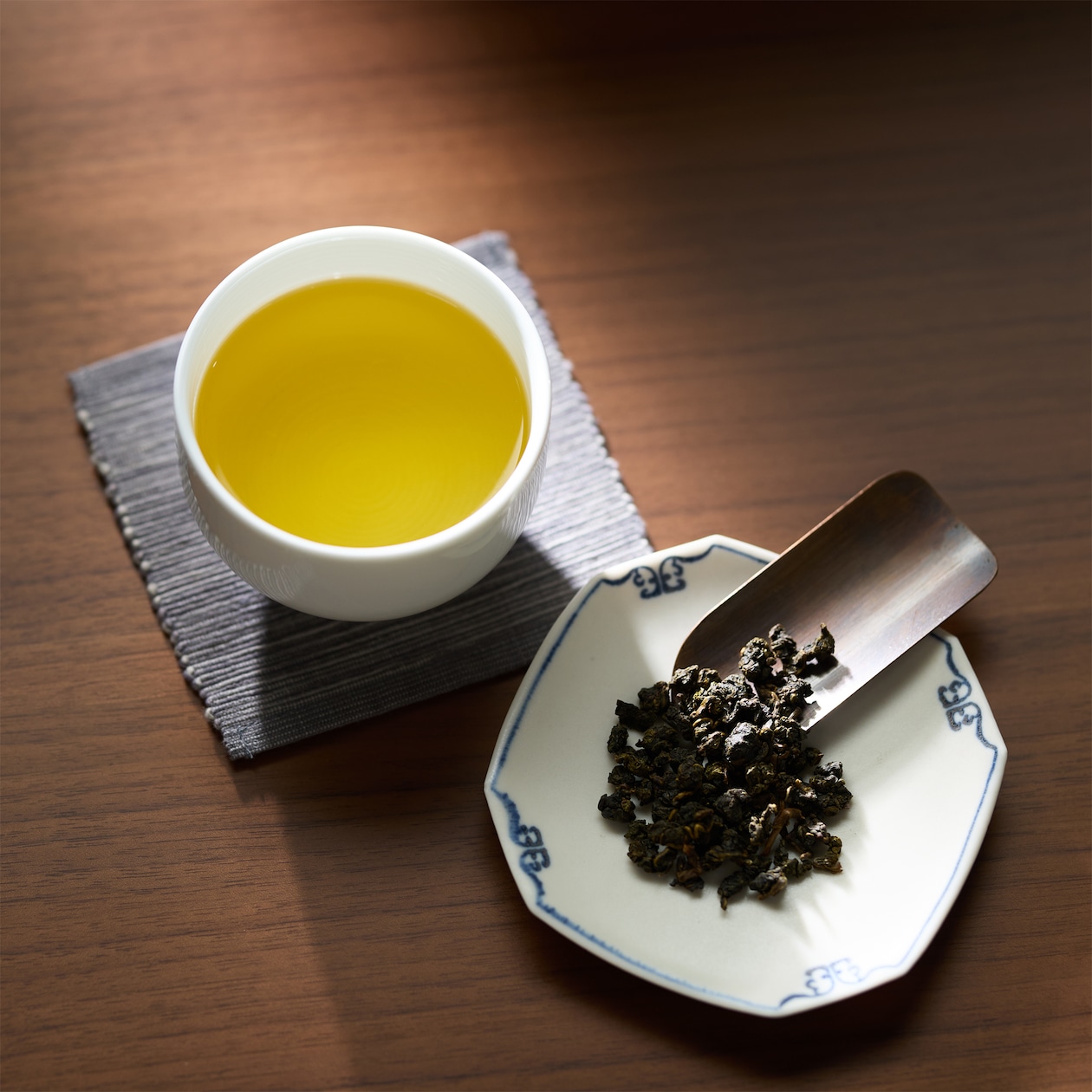 台湾茶　凍頂烏龍茶