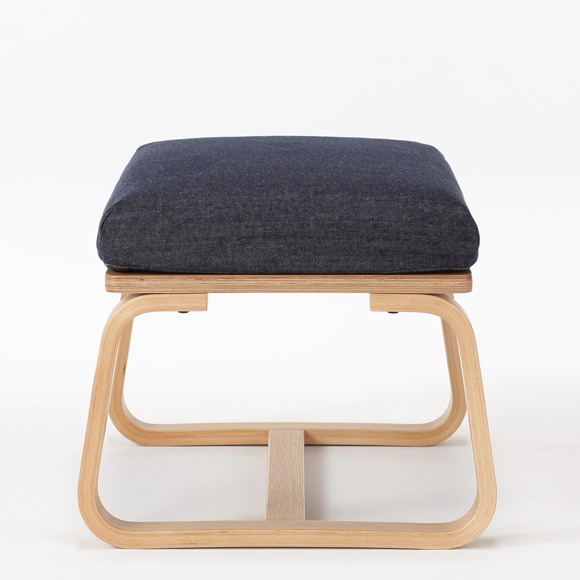 リビングでもダイニングでもつかえる　綿デニムカバー