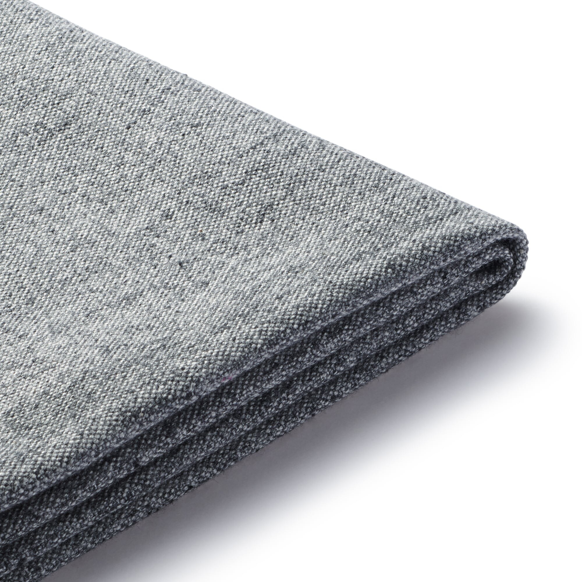 リビングでもダイニングでもつかえる　綿帆布カバー