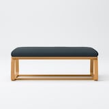 リビングでもダイニングでもつかえる　再生ポリエステル使い平織カバー